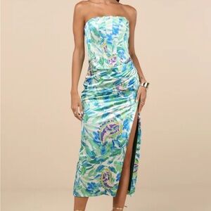 Lulu's Blue and Green Ruched Strapless Sheath Dress